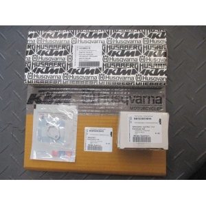 DRIVETRAIN KIT 125DUKE 14T/45T